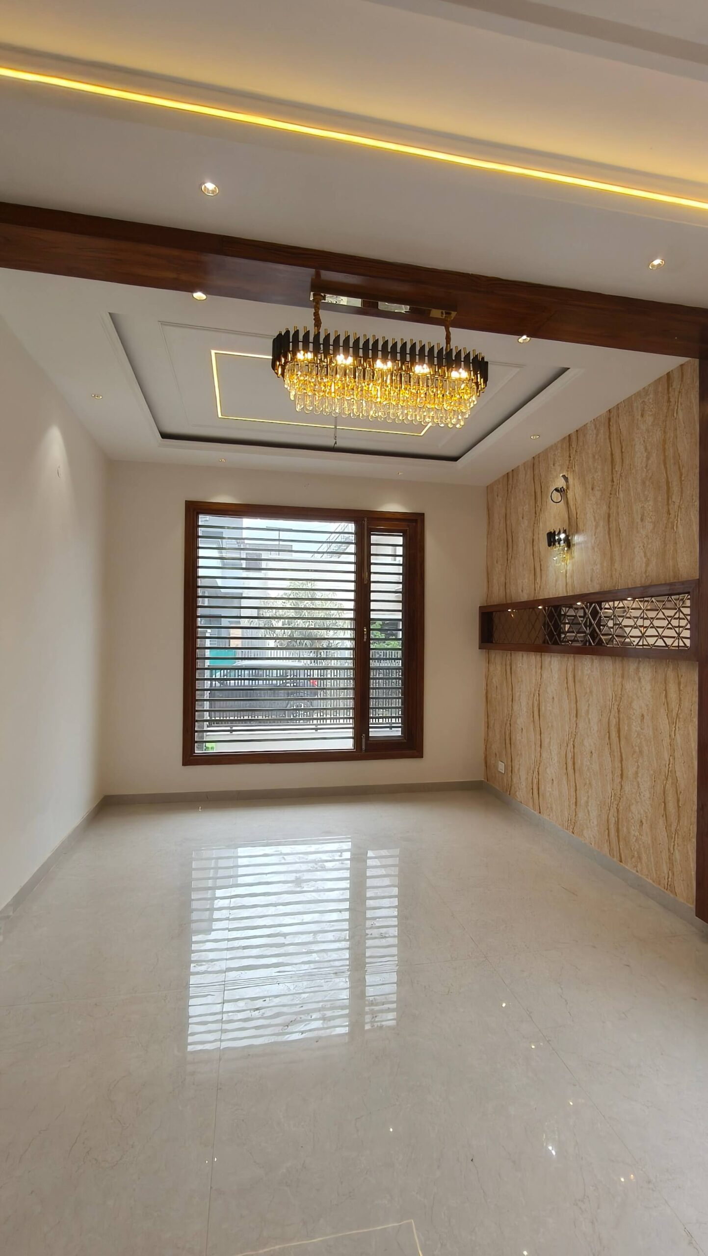 Spacious 4BHK-3